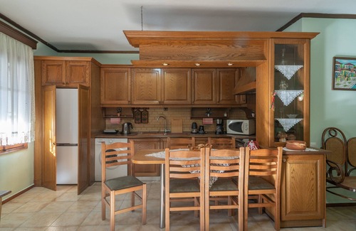 Old Town Apartment | Cozy apartment located only 10 minutes on foot from city center of Thessaloniki