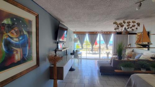 Cabezas Apartment | Cozy Apartment, Ocean Front