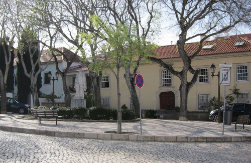 Cascais Apartment | Cozy apartment situated in a quiet area in the center of Cascais