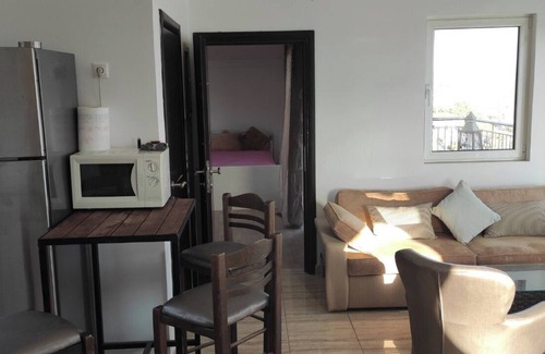Saronida Apartment | Cozy apartment with a magnificent sea view towards Saronikos Athens-Greece