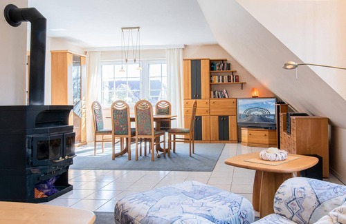 Kellenhusen Apartment | Cozy apartment with balcony at Ahornweg 16 in Kellenhusen