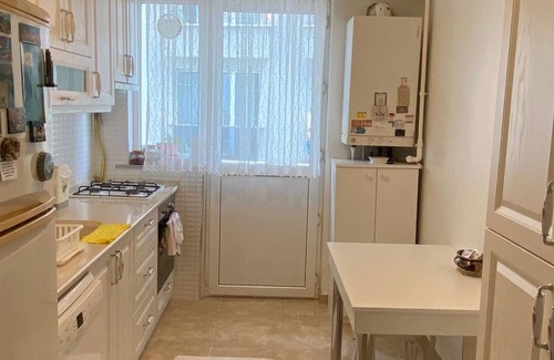 Uludag House | Cozy Apartment with Easy Transport in Istanbul