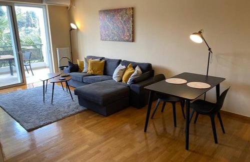 Khalandrion Apartment | Cozy Apartment with Scenic View
