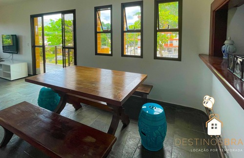 Parque Enseada Apartment | Cozy Apartment160m² at 600 meters from Praia da Enseada with TV