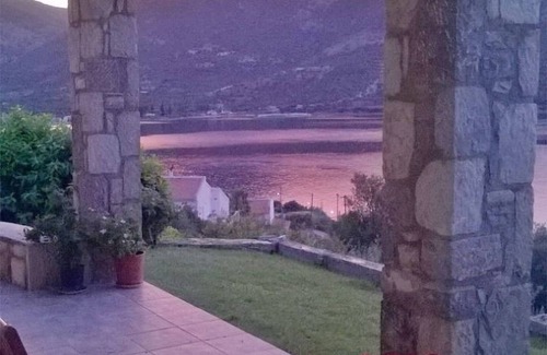 Eratini Villa | Cozy Apollon Villa, Sea View, Next To Galaxidi