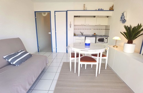 Biscarrosse Plage Apartment | Cozy Appart 150 m from the beach with balcony + Parking