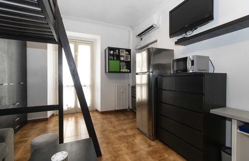Vanchiglia Apartment | Cozy Apt 2 minutes from the 'Mole Antonelliana'!x2