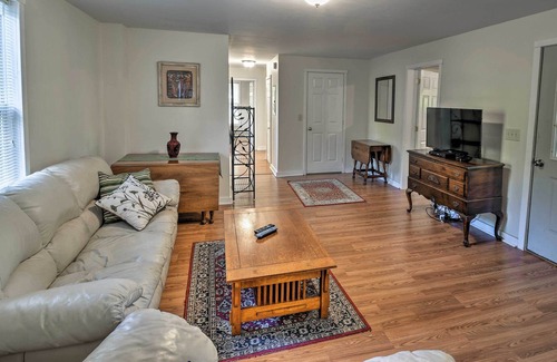 Dexter Apartment | Cozy Apt by ITS 85 Trail, ½ Mi to Lake Wassookeag!