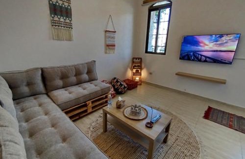 Amman Apartment | Cozy Apt in amman with a view