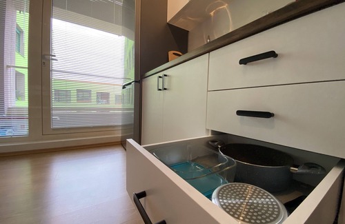 Tirana Apartment | Cozy Apt in Colorful Complex Wifi/Ac/Netflix