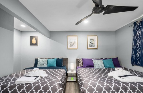Boulevard Oaks Apartment | Cozy Apt in Museum District with Pool+Free Park