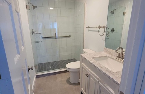 South Kortright Bed & Breakfast | Cozy B&B with WiFi and AC in charming South Kortright