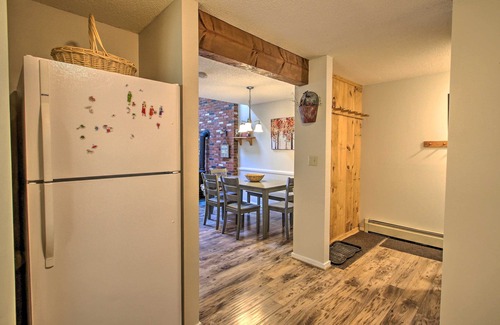 Bartlett Condo | Cozy Bartlett Condo: 1 Mi to Attitash Ski Resort!