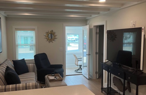 Rehoboth by the Sea Condo | Cozy Beach Block Condo - Summer weekly