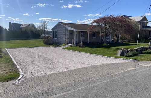 Adamsville Cottage | Cozy Beach Cottage- walk to beach