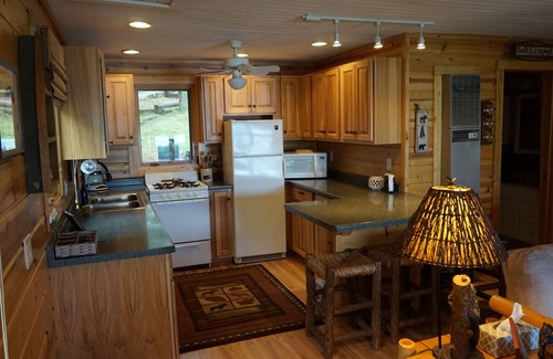 St Germain Cabin | Cozy beachfront 2-bedroom cabin located on Little Saint Germain Lake