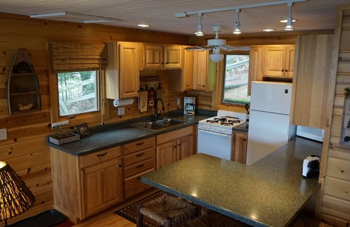 St Germain Cabin | Cozy beachfront 2-bedroom cabin located on Little Saint Germain Lake