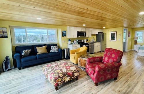 East Sullivan Apartment | Cozy beachfront large apartment just a 20-minute drive to Schoodic Peninsula