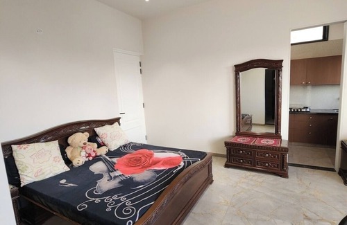Bullawala Bed & Breakfast | Cozy bed & breakfast in charming Dehradun with AC