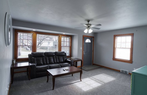 Springfield House | COZY BUNGALO