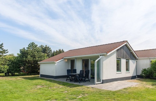 Hollum House | Cozy bungalow 1.5 km from the beach