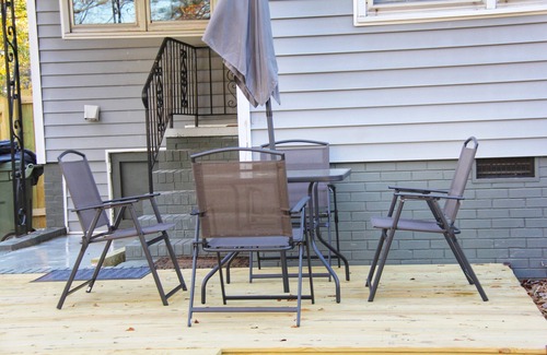 Fuquay-Varina House | Cozy bungalow in the heart of downtown Fuquay-Varina. Pet Friendly!n