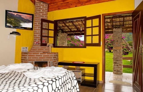 Sao Bento do Sapucai Cabin | Cozy cabin in São Bento do Sapucaí, beautiful view of Pedra do Baú