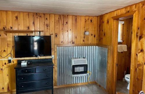South Fork House | Cozy cabin #6 at Aspen Ridge Cabins