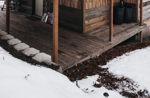 Kamiah House | Cozy Cabin, Beautiful Views, Great Location, Romantic Get Awag