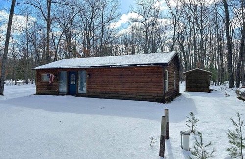 Irons Cabin | Cozy Cabin- Close to all up North activities! Cabin in Irons.