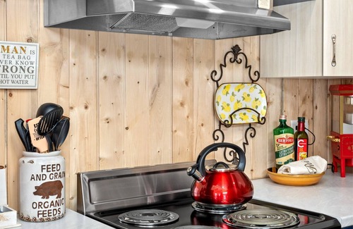 Gloucester County House | Cozy Cabin for Intimate Wilderness Escape!