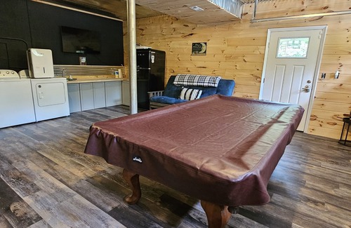 Dayton House | Cozy Cabin/Home with Pool Table 5 minutes from Chickamauga Lake