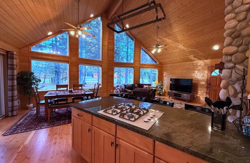 Ronald Cabin | Cozy Cabin in Charming Ronald/Roslyn