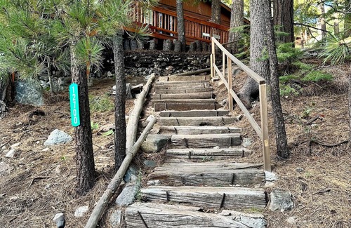 Summerhaven Cabin | Cozy Cabin in the Pines