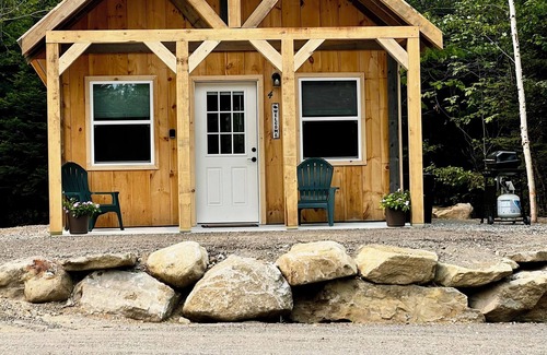 Sangerville Cabin | Cozy cabin located on the Atv & snowmobile trail. Family & Pet Friendly