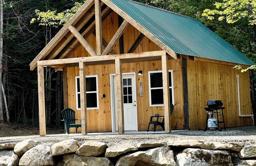 Sangerville Cabin | Cozy cabin located on the Atv & snowmobile trail. Family & Pet Friendly