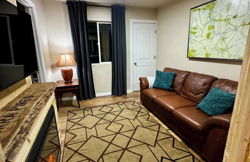 Echo Lake Cabin | Cozy cabin near Lake Tahoe SierraSki resort . 2bed 2bath.