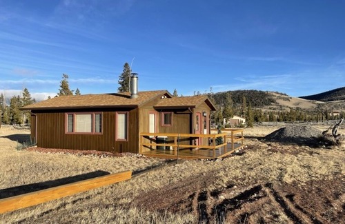 Dubois Cabin | Cozy Cabin * Next to National Forest * Near Yellowstone