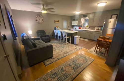 Mayo River Cabin | Cozy cabin on Blueberry Orchard with WiFi & AC & Heat