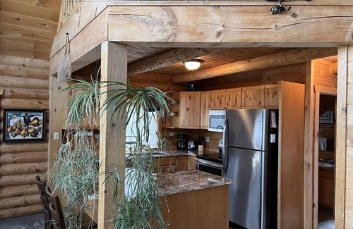 Glacier View Meadows Cabin | Cozy Cabin - only 35min to Fort Collins and 3min to DU Mountain Campus