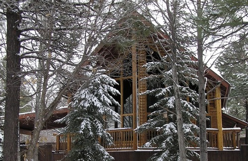 Pinetop Cabin | COZY CABIN PLCC TALL PINES PRIVACY GOLF HIKE BIKE ENJOY FRESH COOL MOUNTAIN AIR!