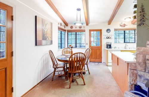 Arnold Cabin | Cozy cabin with central AC & fireplace - near hiking, skiing & wine tasting