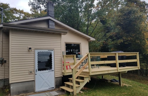 Rapid River Cottage | Cozy Camp on Little Bay de Noc