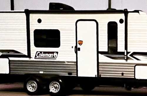 Clinton RV Rental | Cozy Camper at Truman Lake