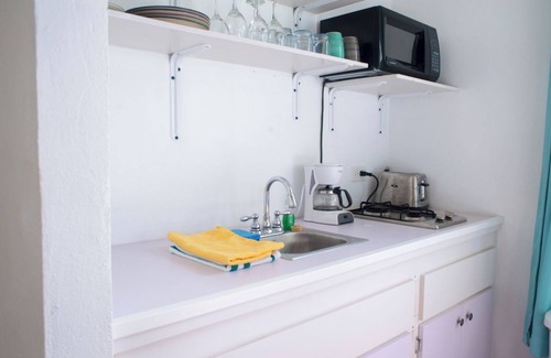 Horsepath Apartment | Cozy Cane Garden Bay Beach front Suite