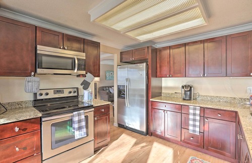 Centennial House | Cozy Centennial Home w/Fenced-In Backyard!