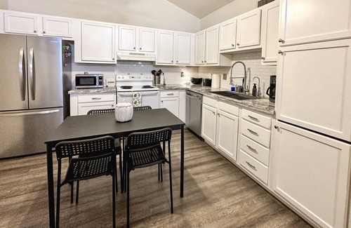 Mesa Grande House | Cozy Central Mesa/Tempe Gem. Minutes from Cubs Stadium, ASU & Tempe Marketplace!