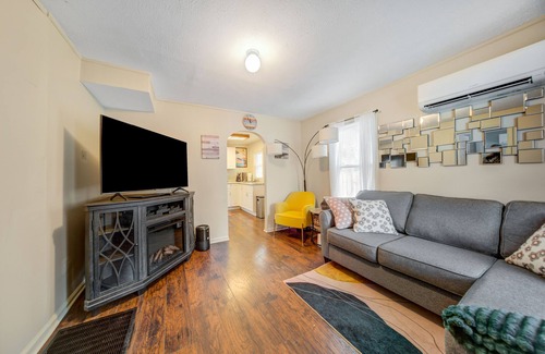 Cleveland House | Cozy Chalet Bungalow in West Park - Cleveland