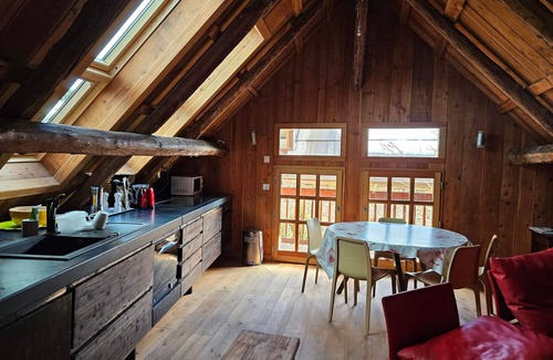 Pra Loup Ski Chalet | Cozy Chalet for 5 with Mountain Views, Balcony, Fireplace, and Modern Amenities in Pra Loup
