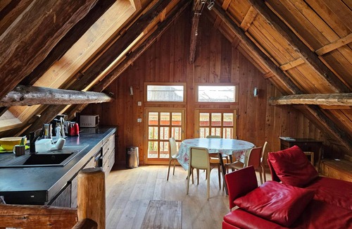 Pra Loup Ski Chalet | Cozy Chalet for 5 with Mountain Views, Balcony, Fireplace, and Modern Amenities in Pra Loup